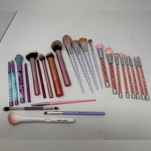 MEGA • Variety Makeup Brush • Lot